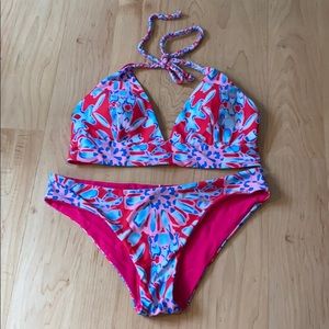 patterned bikini set
